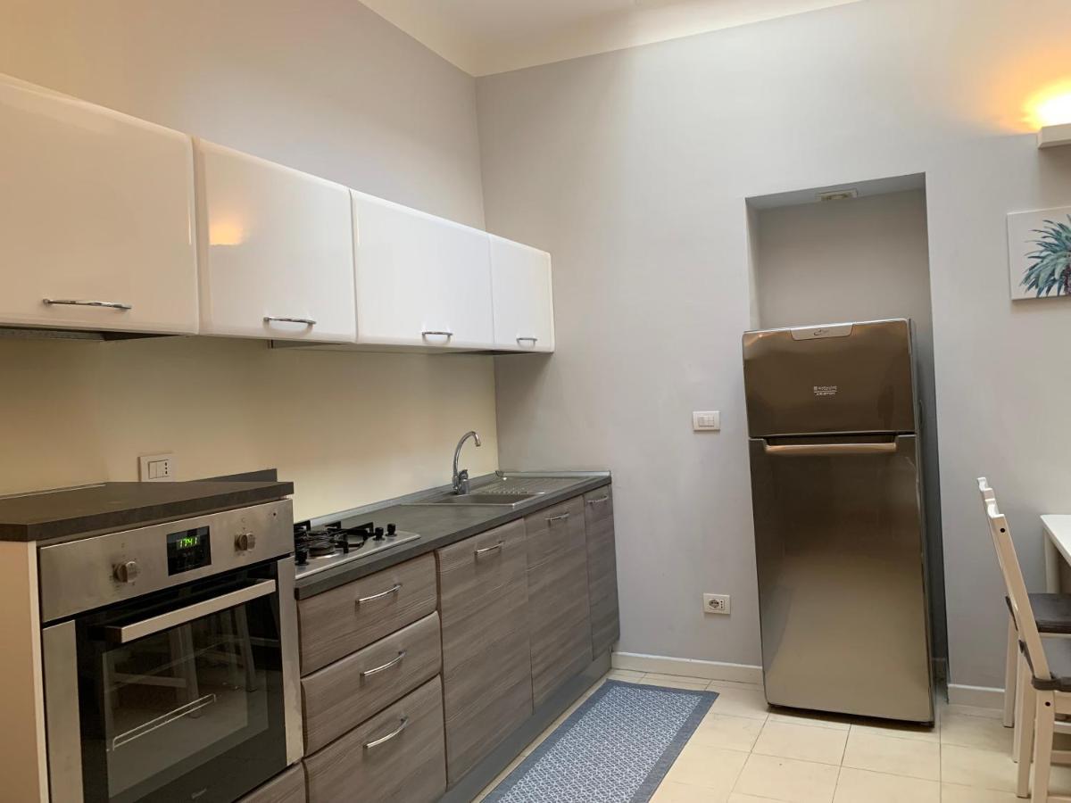 Bilocale Di Ringhiera In Corso Como/Garibaldi Milão Exterior foto